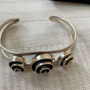 NWOT 925 STERLING SILVER CUFF BRACELET